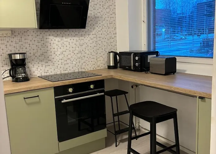 Center 1 Apartment *